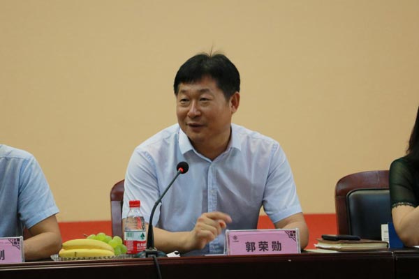 郭榮勛董事長(zhǎng)